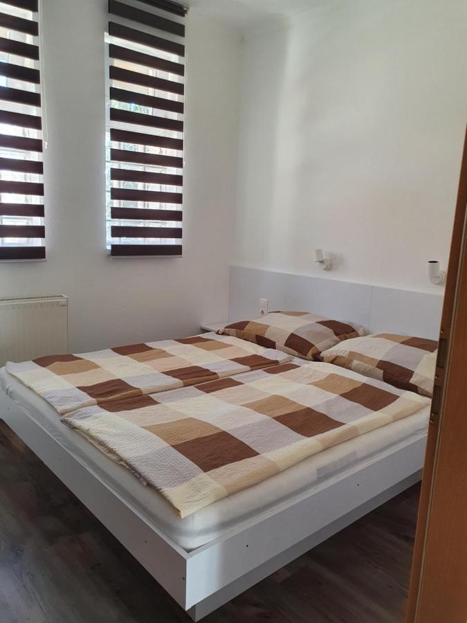 Maja apartman 2 Balatonlelle Exterior foto